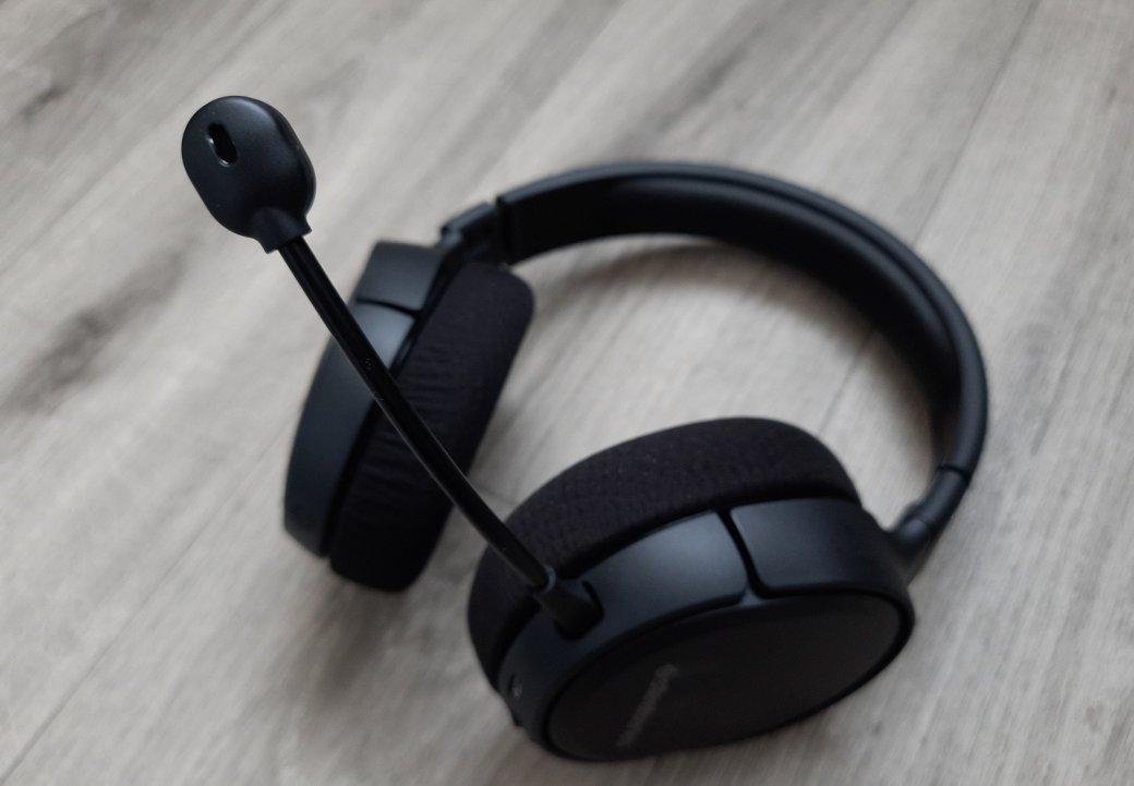 Обзор Steelseries Arctis 1 Wireless. Какой получилась игровая гарнитура с аскетичным дизайном — фото 14