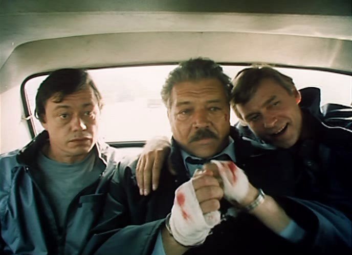Николай Караченцов и Борис Щербаков в фильме «Криминальный квартет».