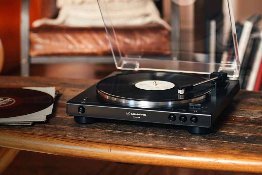 Проигрыватель Audio-Technica AT-LP60X

Источник: Getty Images