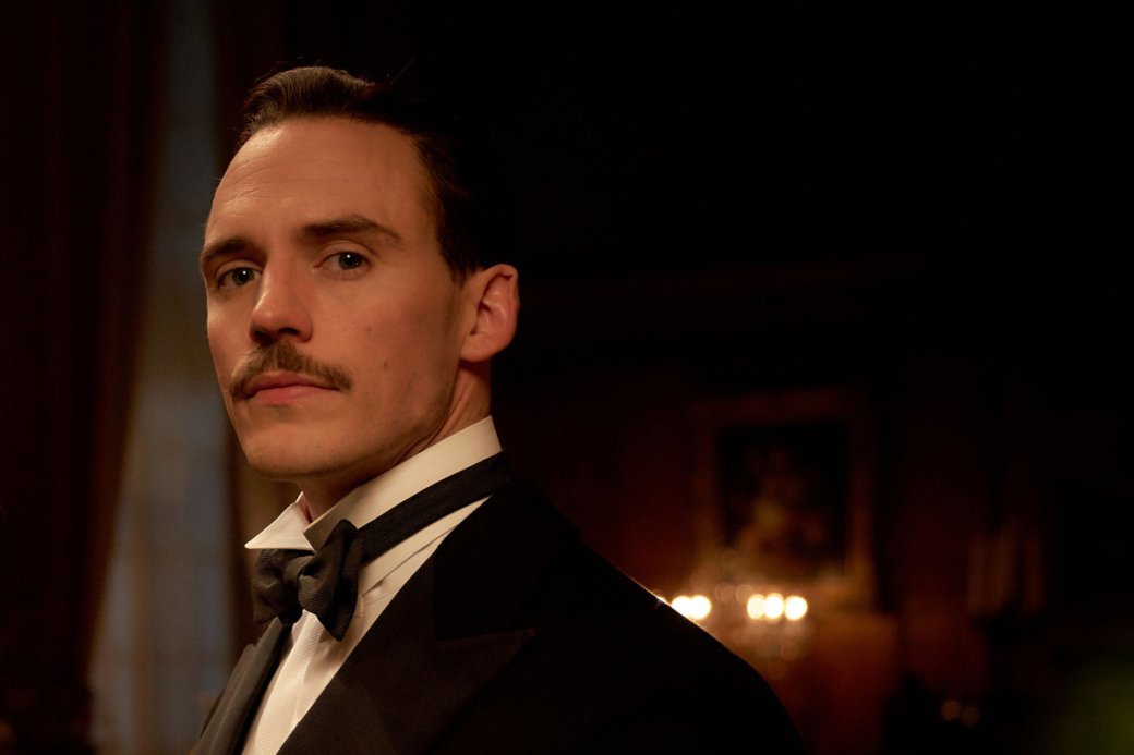 Сэм Клафлин на кадре из сериала «Острые козырьки»/Источник: BBC.