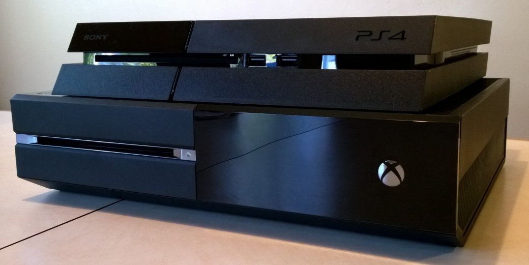 Продажи консолей: на одну Xbox One приходится почти две PS4 — фото 1