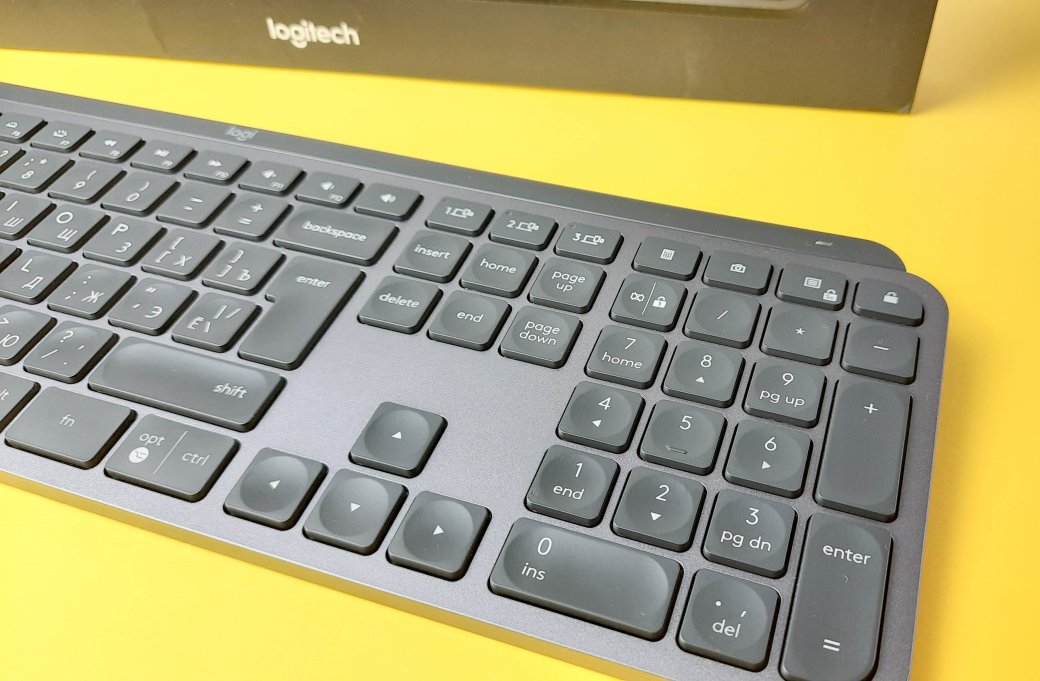 Обзор Logitech MX Keys: как справляется с играми и работой беспроводная ножничная клавиатура — фото 5