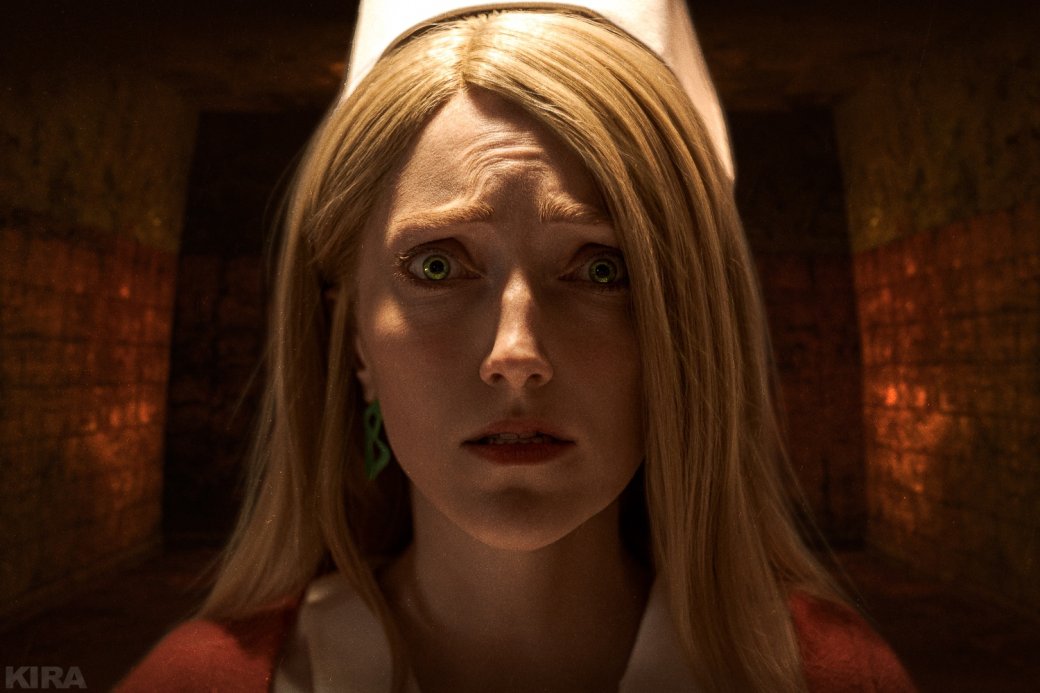 Галерея Косплеерша предстала в образе сестры Лизы Гарланд из Silent Hill - 11 фото