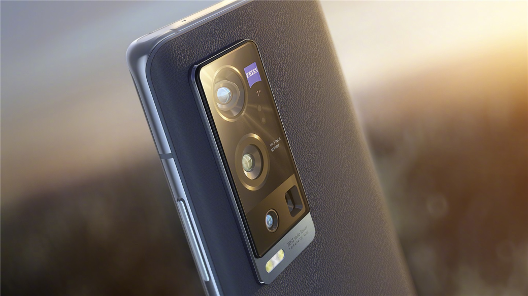 Представлен Vivo X60 Pro+: флагманский камерофон на Snapdragon 888 — фото 1