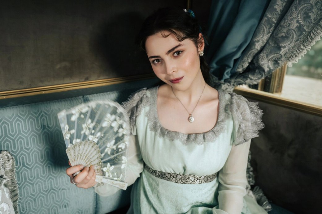 Кадр из сериала «История его служанки»

Источник: Иви