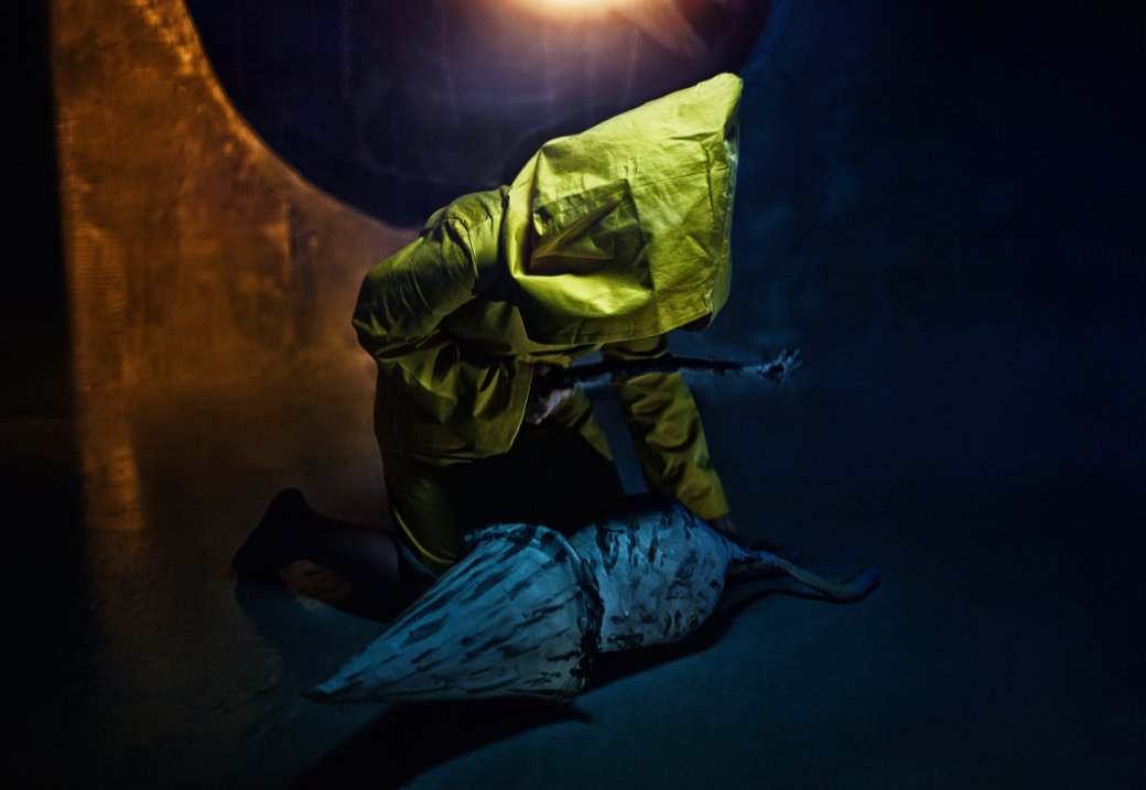 Модель показала свою версию отважной Шестой из Little Nightmares — изображение 9