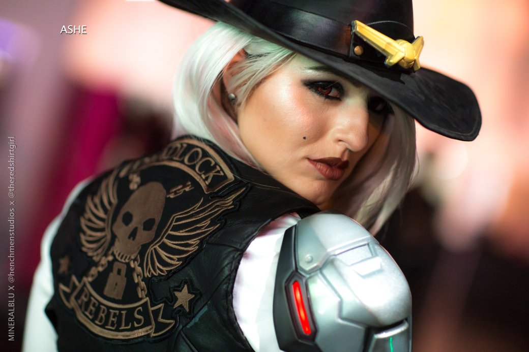 Взгляните на официальный косплей Эш из Overwatch! Blizzard явно очень постаралась — фото 3