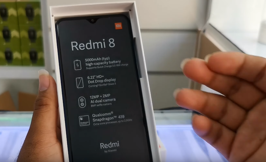 Галерея Xiaomi представила Redmi 8 — ультрабюджетный хит с батареей на 5000 мАч - 2 фото