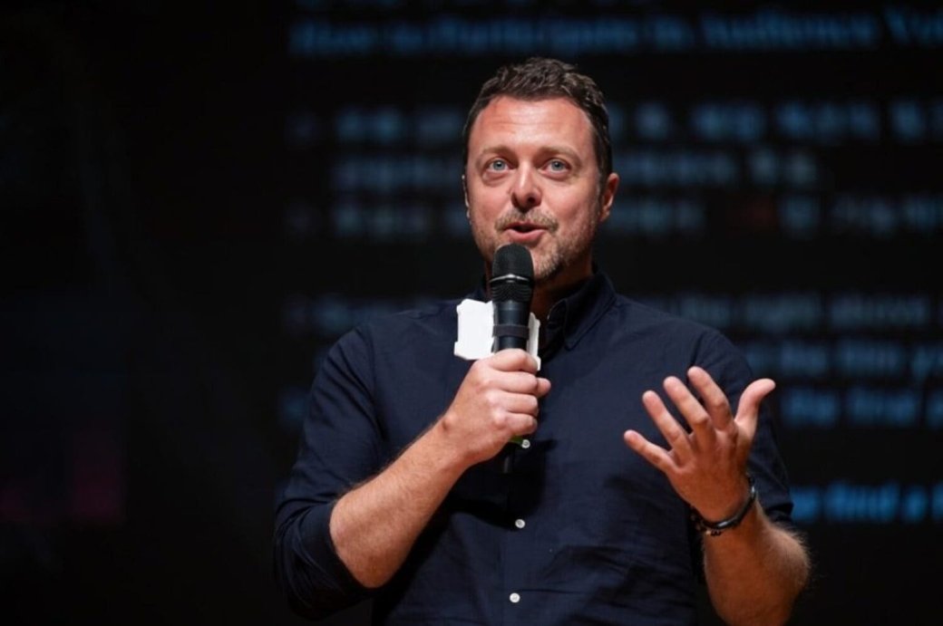 Дэмиэн Маккарти на Bucheon International Fantastic Film Festival

Источник: BIFAN