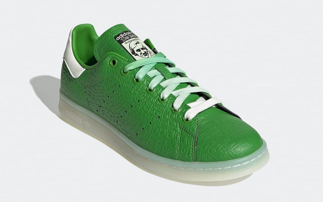 Adidas готовит линейку Stan Smith с Халком, Кермитом и другими зелеными персонажами — изображение 3