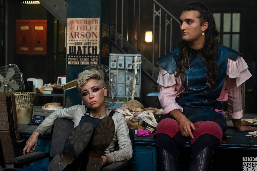 Появились первые кадры сериала «Стража» по серии книг «Плоский мир» Терри Пратчетта — фото 3