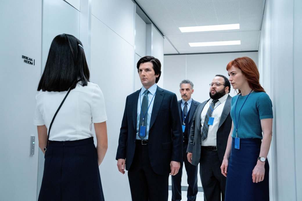 21 марта 2025 года сериал «Разделение» был продлён на третий сезон

Источник: Apple TV+
