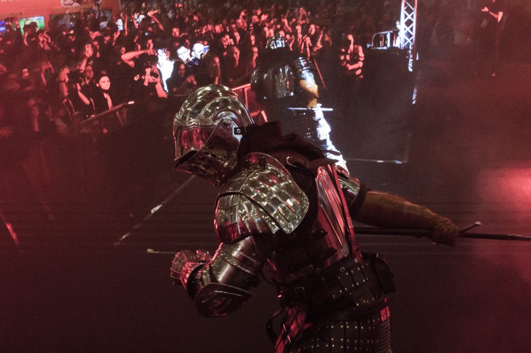 Dark Souls, «Ведьмак» и герои Marvel. Косплей на Comic Con Russia и «Игромире» 2019 — фото 6