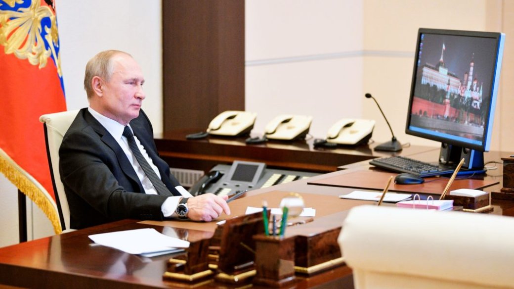Владимир Путин до сих пор пользуется Windows XP. Другие версии ОС для Кремля не одобрили — изображение 2
