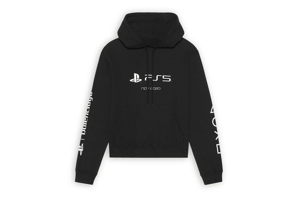 Футболки дороже консолей: Balenciaga выпустил коллаборацию с PlayStation 5 — изображение 5