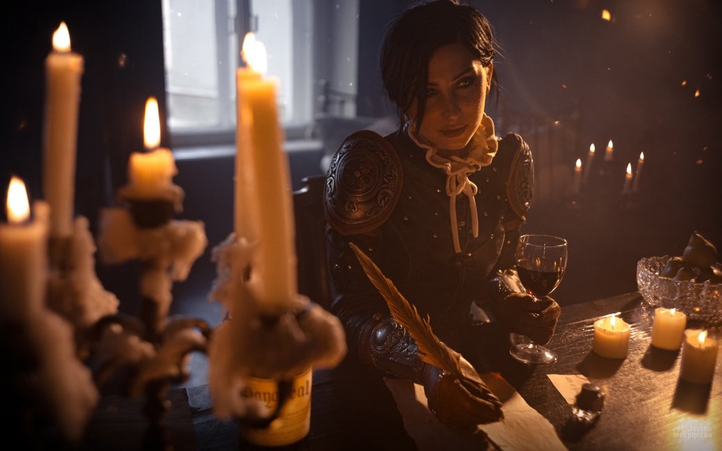 Модель перевоплотилась в роковую Сильвию из The Witcher 3: Blood and Wine — изображение 9