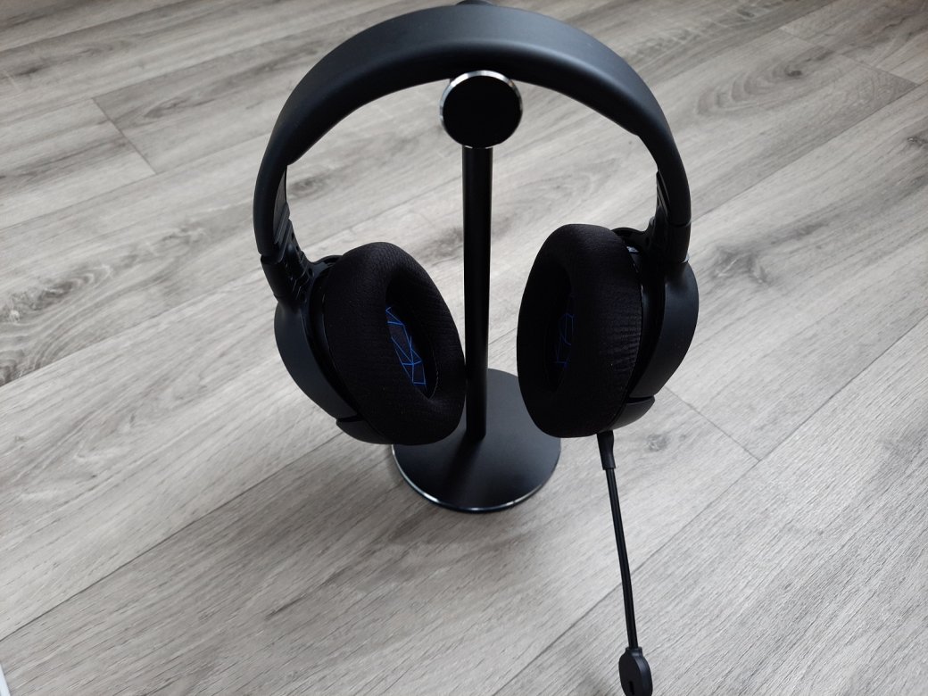 Обзор Steelseries Arctis 1 Wireless. Какой получилась игровая гарнитура с аскетичным дизайном — фото 2