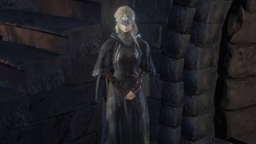 Косплеер предстала в образе таинственной Хранительницы огня из Dark Souls 3