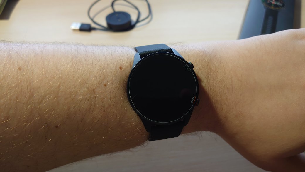 Обзор Xiaomi Mi Watch. Зачем покупать «умные» часы с компасом и пульсоксиметром — фото 12