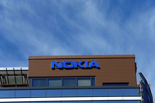 СМИ сообщили о планах Nokia возобновить поставки сетевого оборудования в Россию