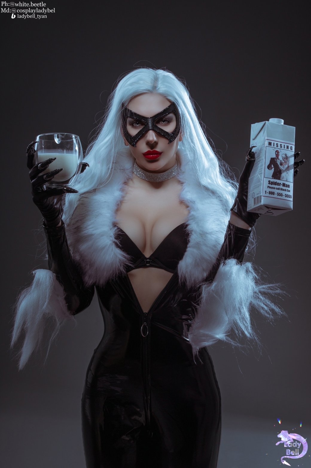 Галерея Модель снялась в откровенном образе Чёрной кошки из комиксов Marvel - 9 фото