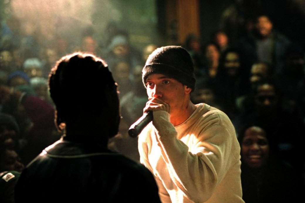 Название фильма обозначает съезд «8 Mile Road» в Детройте

Источник: Universal Pictures