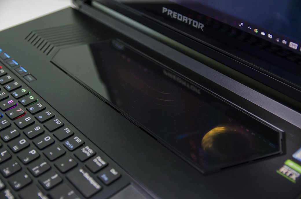Ноутбук-трансформер за 369 000 Р: Acer Predator Triton 900 — фото 12