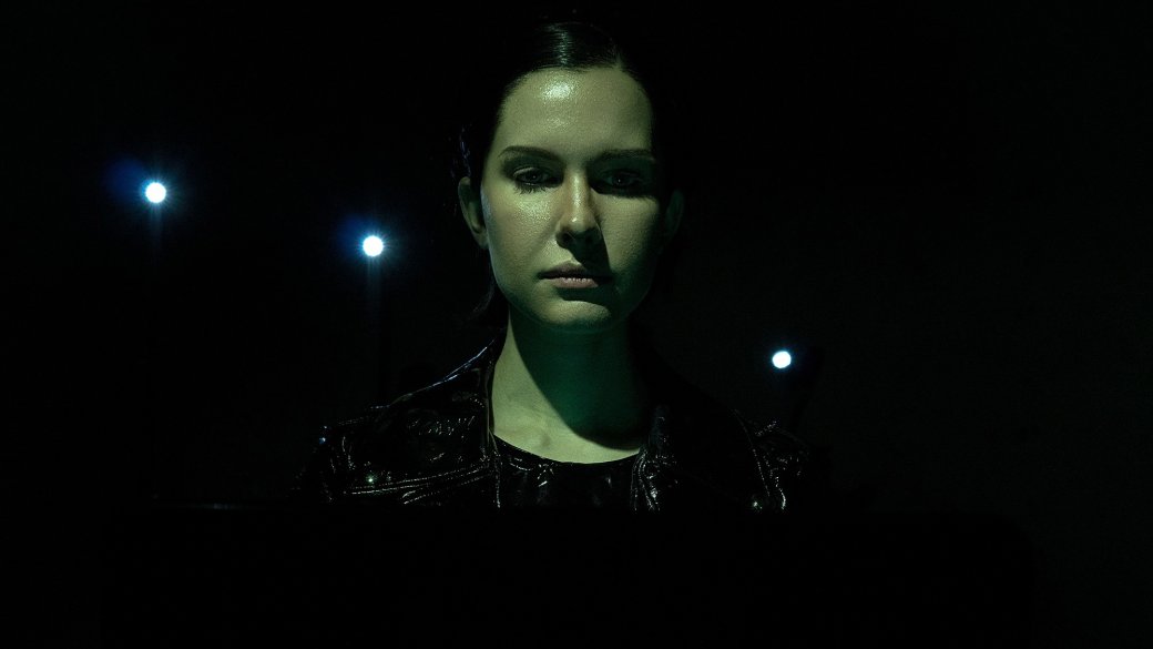 Галерея Модель показала невероятно аутентичный косплей на Тринити из «Матрицы» - 7 фото
