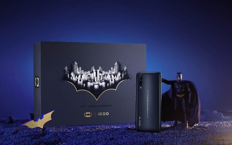 Галерея В честь 80-летия Бэтмена представлен смартфон Vivo iQOO Pro 5G Batman Limited Edition - 3 фото