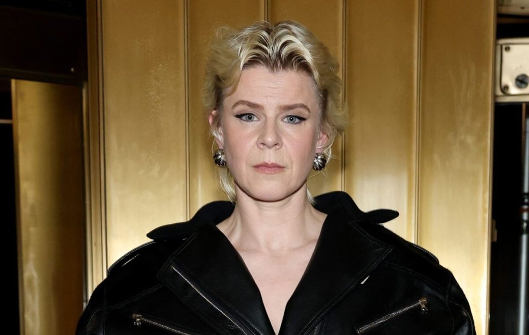 Певица Robyn

Источник: Arturo Holmes/Getty Images