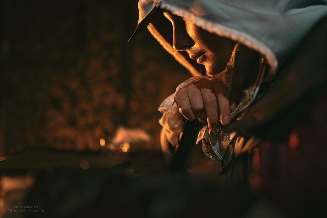 Галерея Аутентичный косплей Эцио Аудиторе из Assassin's Creed II - 15 фото