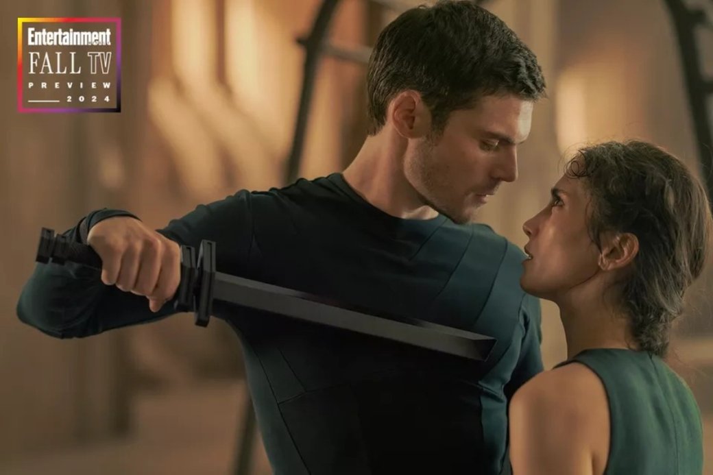 Появились свежие кадры сериала «Дюна: Пророчество» с Эмили Уотсон и Марком Стронгом — изображение 2