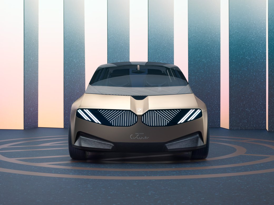 Галерея BMW показал концепт полностью перерабатываемого электрокара - 3 фото