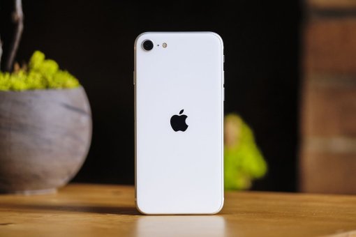 Apple может отказаться от выпуска iPhone SE 4