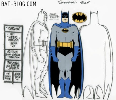 Галерея Галерея костюмов Темного Рыцаря — как с годами менялся образ Бэтмена? - 1 фото