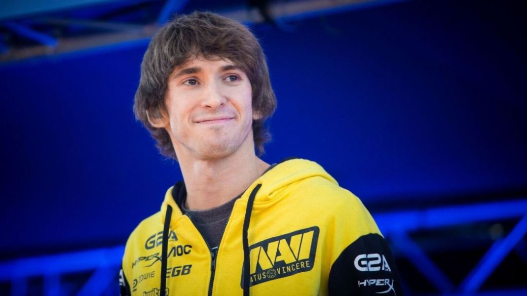 Данил «Dendi» Ишутин

Фото ESL