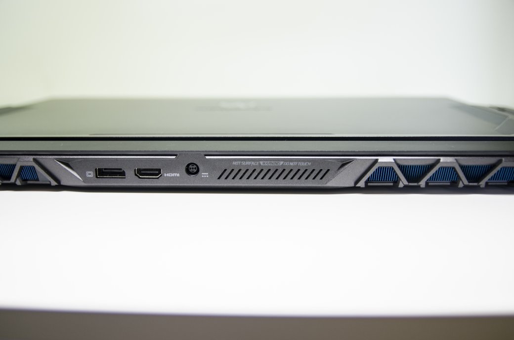Ноутбук-трансформер за 369 000 Р: Acer Predator Triton 900 — фото 3