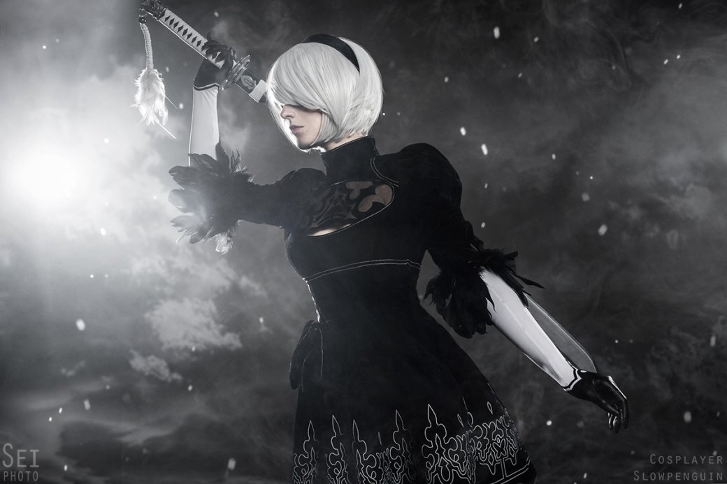 Холодная, но манящая 2B в новом прекрасном косплее NieR: Automata — фото 1
