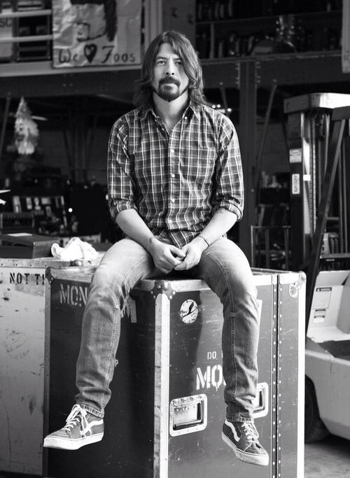 Foo Fighters празднуют 25-летие группы коллаборацией с Vans — фото 1