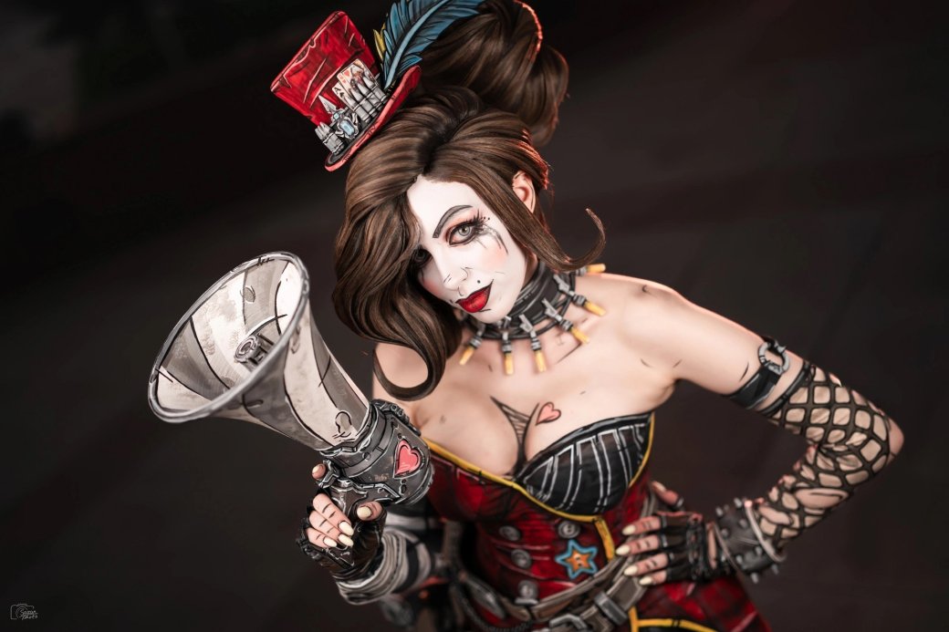 Галерея Модель примерила наряд сногсшибательной Мокси из Borderlands - 6 фото