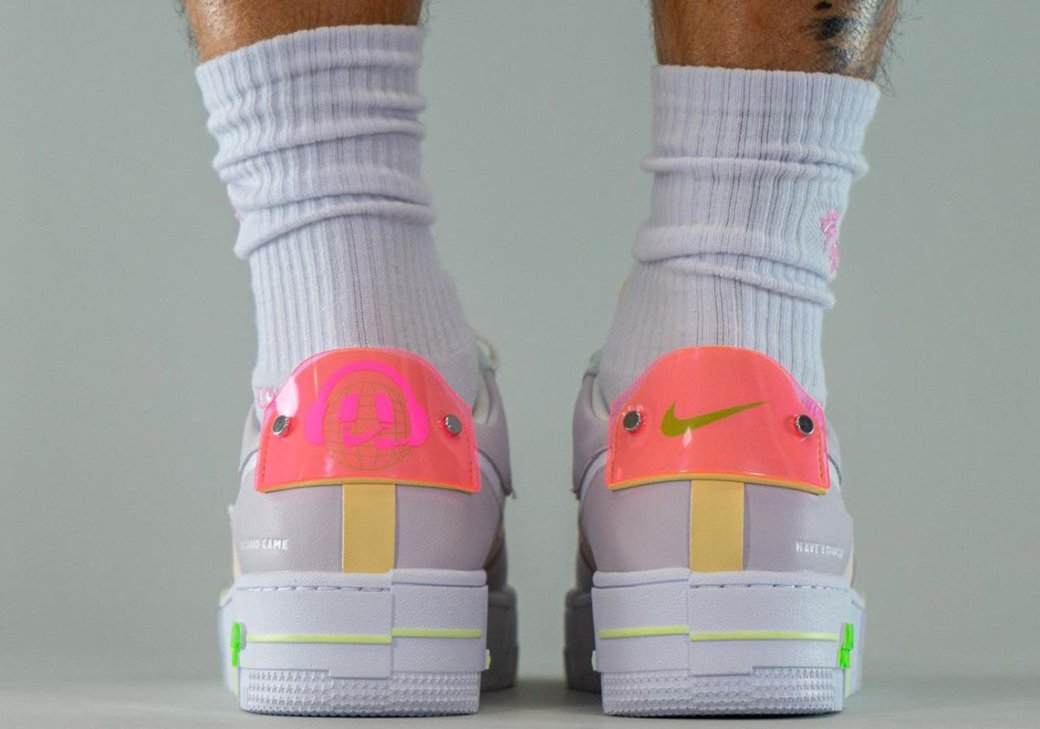 Галерея Nike выпустит яркие кроссовки Air Force 1 со светящимися элементами - 7 фото