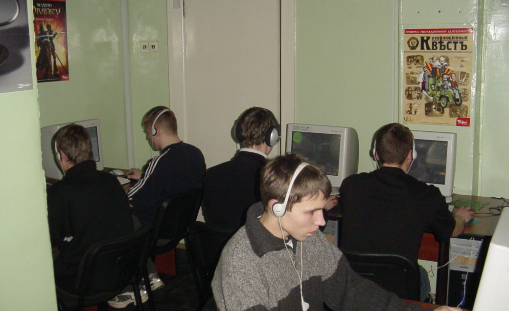 Quake 3 Arena — 20 лет! Вспоминаем компьютерные клубы, где многие впервые и сыграли в шутер id — изображение 7