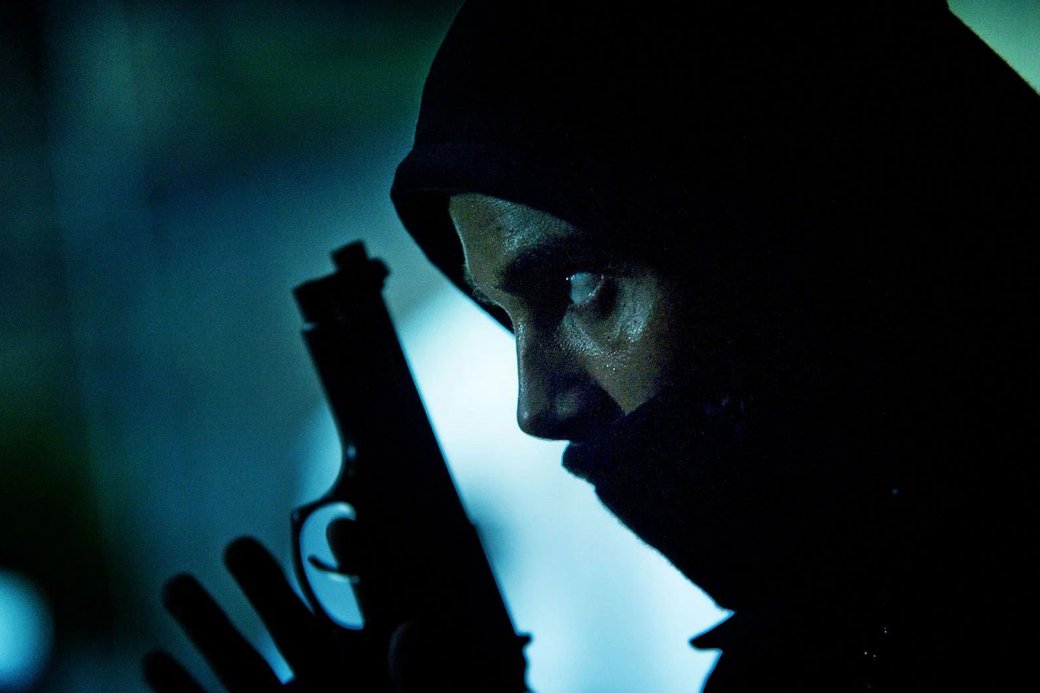 Кадр из сериала «Гоморра» (Gomorra: La serie)

Источник: Sky