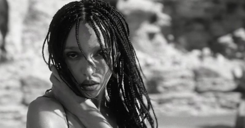 FKA twigs представила чёрно-белый клип на песню HARD - изображение 1