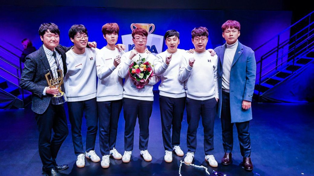 KT Rolster после победы на KeSPA Cup 2017