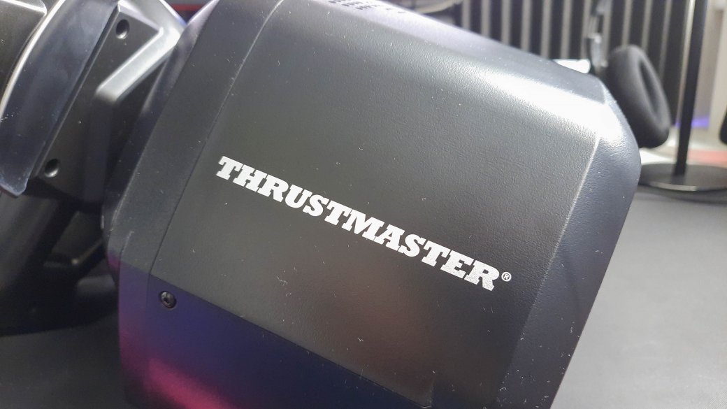 Обзор Thrustmaster T248: игровой руль с дисплеем для ПК и консолей — фото 2