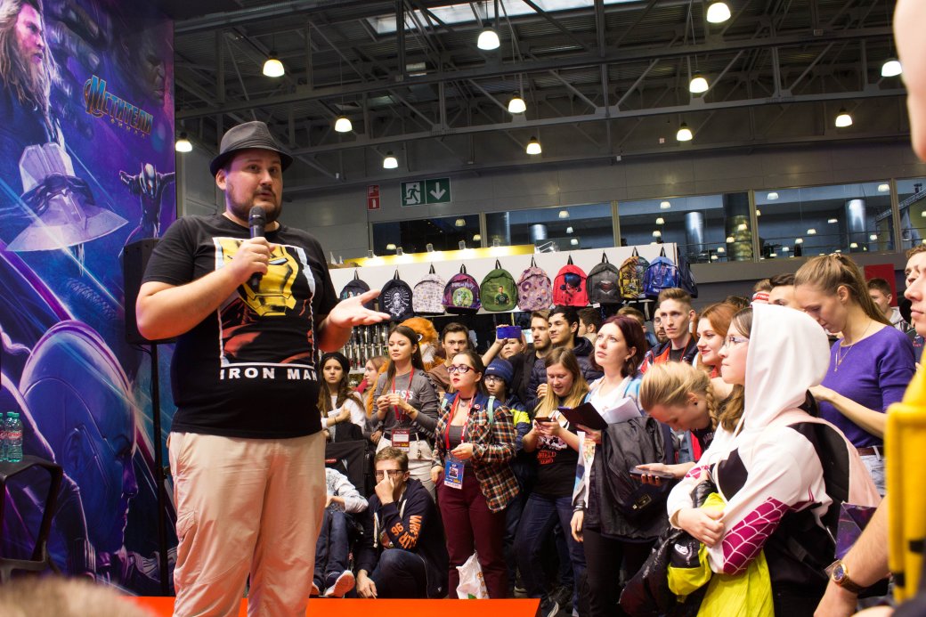 Встреча с «Канобу», Дмитрий Глуховский, Ник Перумов. Comic Con Russia и «Игромир» 2019. День 4 — фото 54