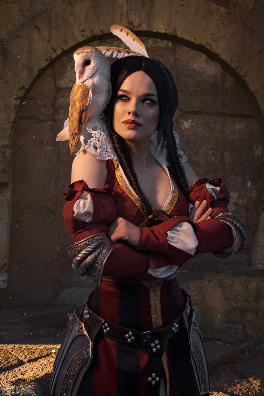 Россиянка сделала красивый косплей по The Witcher 2. Он понравился создателям игры — изображение 2