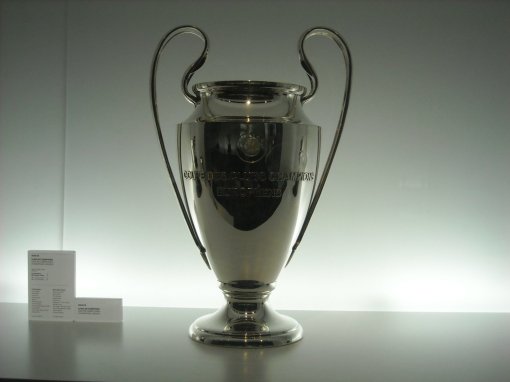 «Манчестер Сити» и «ПСЖ» стали первыми участниками плей-офф Лиги чемпионов