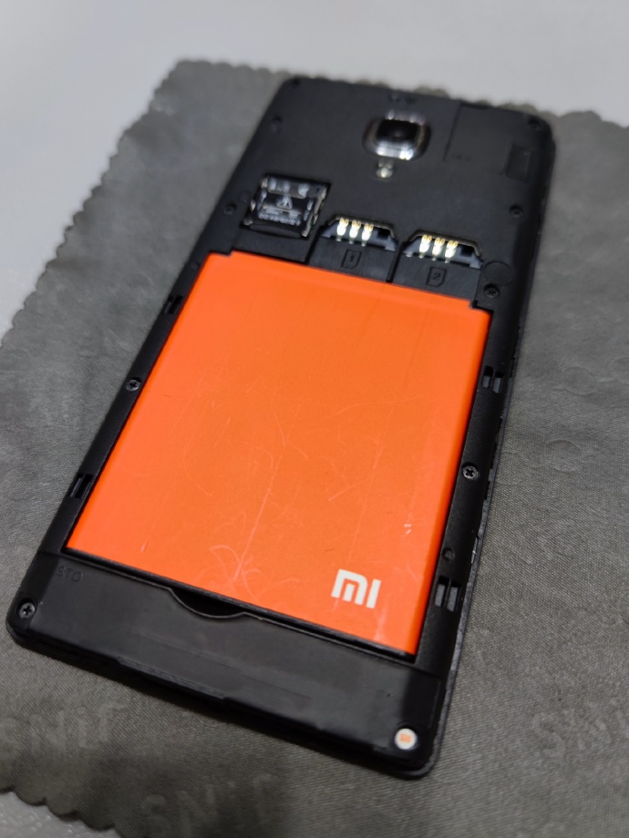 Смартфон xiaomi россо х3 какую карту памяти купить в москве